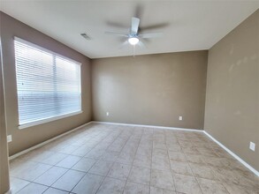 1419 S Maple Dr in Katy, TX - Building Photo - Building Photo