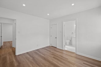 3820 Orangedale Ave, Unit Single House in Montrose, CA - Foto de edificio - Building Photo