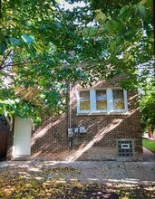 1620 East Ave, Unit 1 in Berwyn, IL - Building Photo - Building Photo