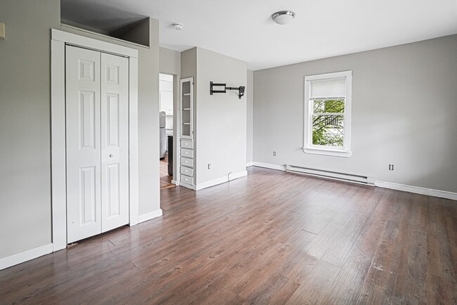 property at 1-3-3 Oak St