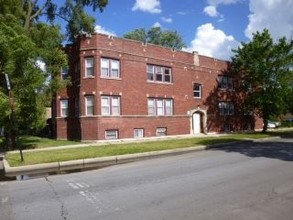 601 E 87th Pl in Chicago, IL - Building Photo - Building Photo