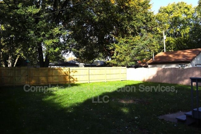 3424 Iowa St in Lake Station, IN - Building Photo - Building Photo