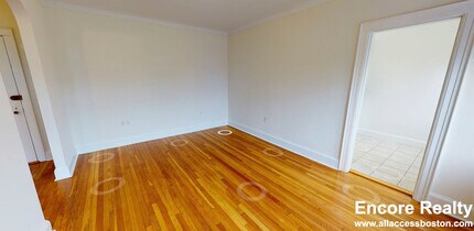 100 Kilsyth Rd, Unit 15 in Boston, MA - Foto de edificio - Building Photo