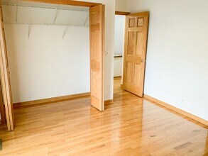 2714 N Wayne Ave in Chicago, IL - Building Photo - Building Photo