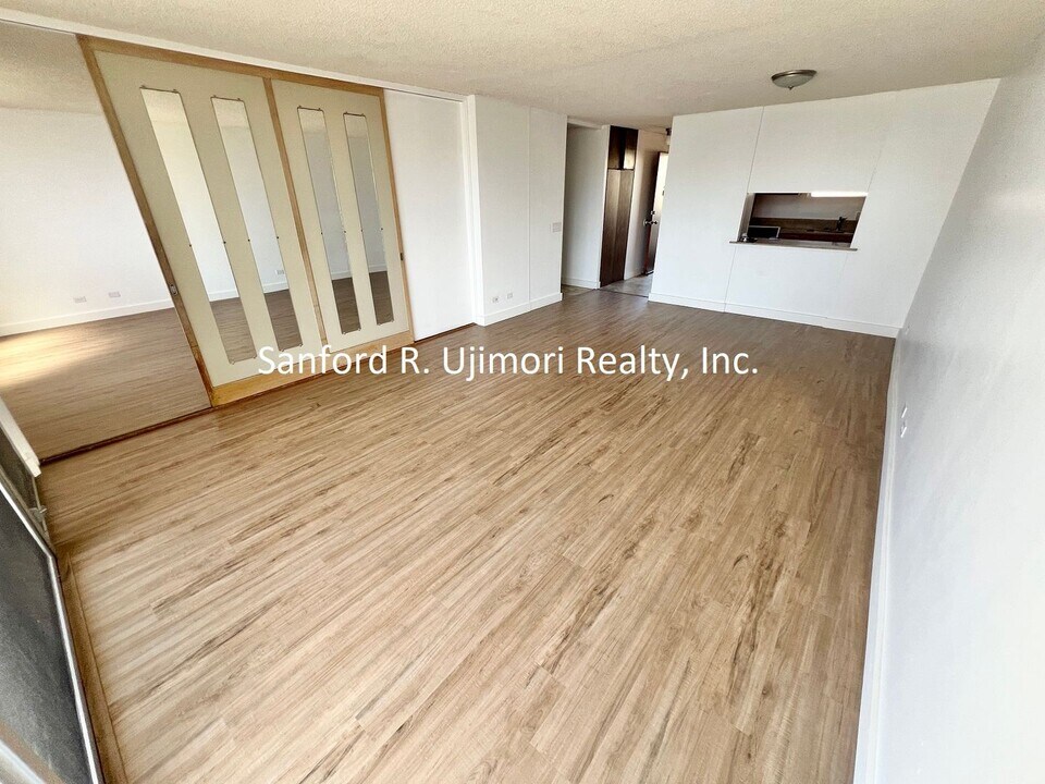 1018 Lunalilo St-Unit -1 in Honolulu, HI - Building Photo