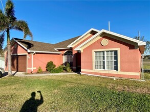 415 NW 23rd Terrace in Cape Coral, FL - Building Photo - Building Photo