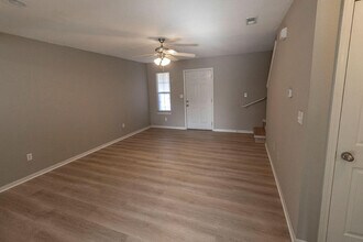 4013 Snowy Owl Dr in Columbia, MO - Building Photo - Building Photo