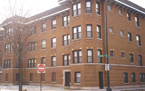 6700 S Merrill Ave in Chicago, IL - Foto de edificio - Building Photo