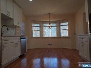 27 Ridge Rd in Cresskill, NJ - Building Photo - Building Photo