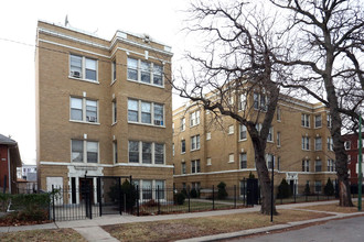 Ridgeway Court in Chicago, IL - Building Photo - Building Photo