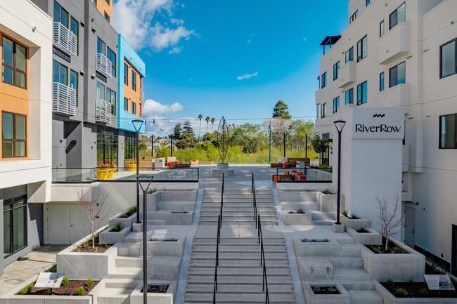River Row in Santa Cruz, CA - Building Photo - Building Photo