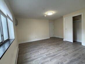 20 Chester St, Unit 5 in Somerville, MA - Building Photo - Building Photo