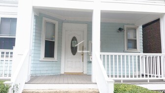 166 Kelton St, Unit 1 in Boston, MA - Building Photo
