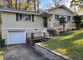 3016 Brewton St in Montgomery, AL - Building Photo