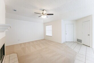 10104 Englewood Ave in Lubbock, TX - Building Photo - Building Photo