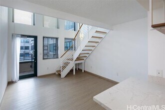 545 Queen St in Honolulu, HI - Building Photo - Building Photo