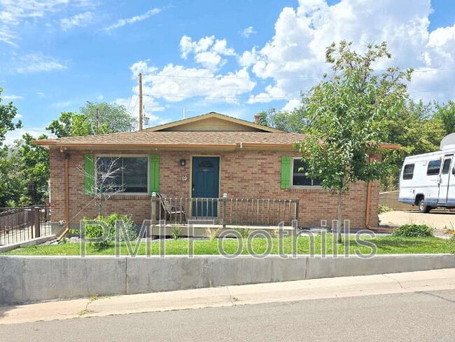 property at 410 Butte Pkwy