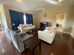 19082 Hummingbird Ln in Rehoboth Beach, DE - Building Photo - Building Photo