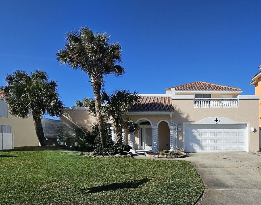 175 Coquina Key Dr in Ormond Beach, FL - Building Photo