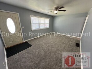 10517 E 28 Terrace S in Independence, MO - Building Photo - Building Photo