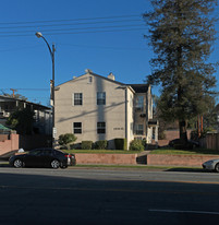 1913-1915 W Victory Blvd Apartments