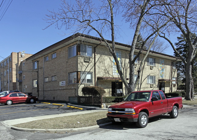 4802-4808 Conrad St in Skokie, IL - Foto de edificio - Building Photo