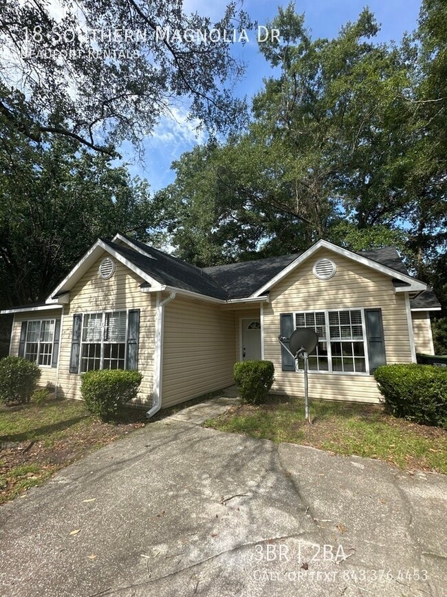 property at 18 Southern Magnolia Dr