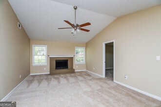 606 Hamlet Ct SE in Conyers, GA - Building Photo - Building Photo