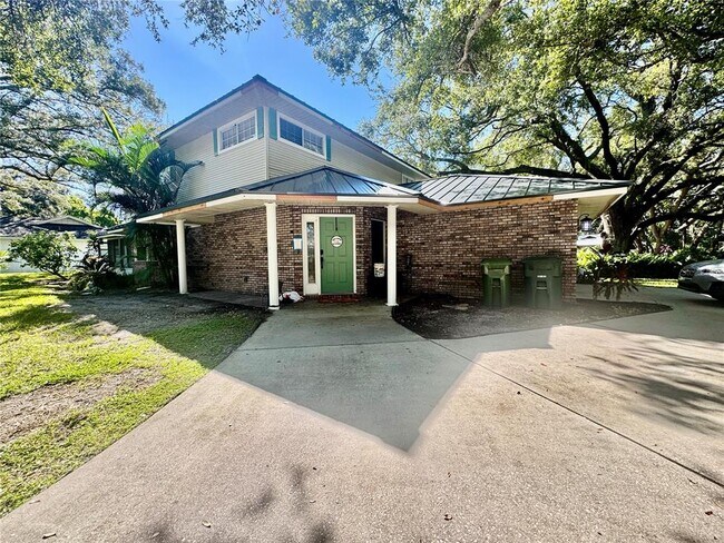 6812 Arbor Oaks Dr in Bradenton, FL - Building Photo - Building Photo