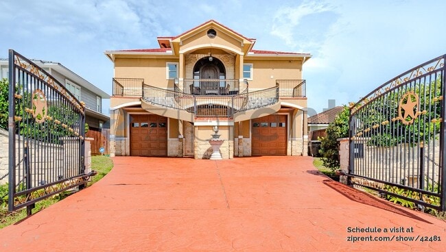 property at 615 29th St