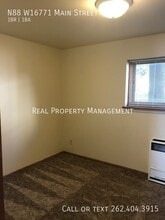 N88W16771-W16771 Main St in Menomonee Falls, WI - Building Photo - Building Photo