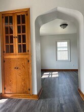 7003 Madison Ave in Urbandale, IA - Building Photo - Building Photo