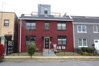 1812 D St NE in Washington, DC - Foto de edificio - Building Photo