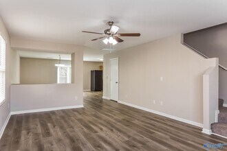 138 Whitestone Dr NE in Huntsville, AL - Building Photo - Building Photo