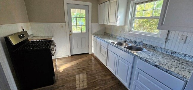 property at 116 Gaynor Ave N