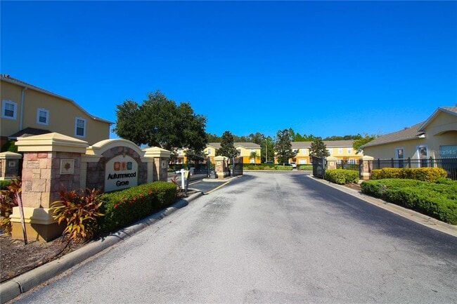 4181 Winding Vine Dr in Lakeland, FL - Building Photo - Building Photo