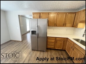 4818 Gilhem Ct in Columbus, OH - Building Photo - Building Photo