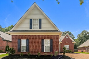 691 Classic Dr S in Hernando, MS - Building Photo