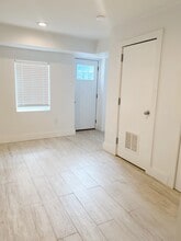 14 Crescent Ave in Jersey City, NJ - Building Photo - Building Photo