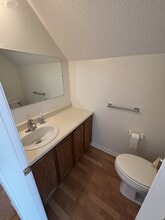 14 Sadler Dr in Brunswick, ME - Building Photo - Building Photo