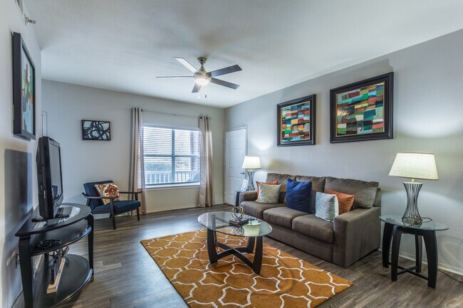 Park at Forest Hill in Memphis, TN - Building Photo - Interior Photo