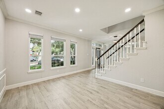 16802 Willow Bend Ct in Sugar Land, TX - Building Photo - Building Photo