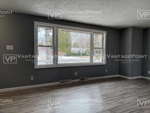 1332 Fatima St in Menasha, WI - Building Photo - Building Photo