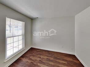 1606 Harrison Way in Spring Hill, TN - Building Photo - Building Photo