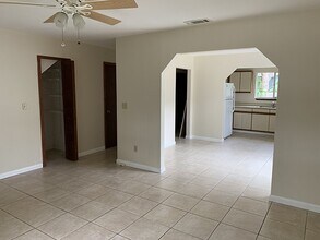 112 2nd St in St. Augustine, FL - Foto de edificio - Building Photo