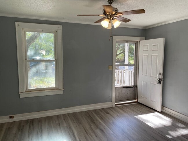 4025 Gary Dr in North Charleston, SC - Building Photo - Building Photo