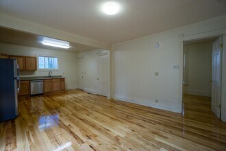 546 Columbus Ave in Syracuse, NY - Building Photo - Building Photo