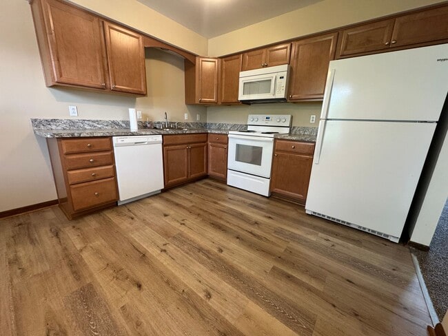 property at 28932 Lem Ct