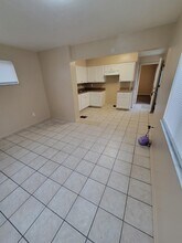 332 Ashwood Ave in Dayton, OH - Building Photo - Building Photo