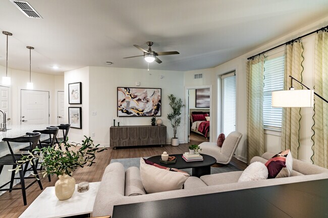 Sanctuary Bluff Apartments in Thompson's Station, TN - Building Photo - Interior Photo